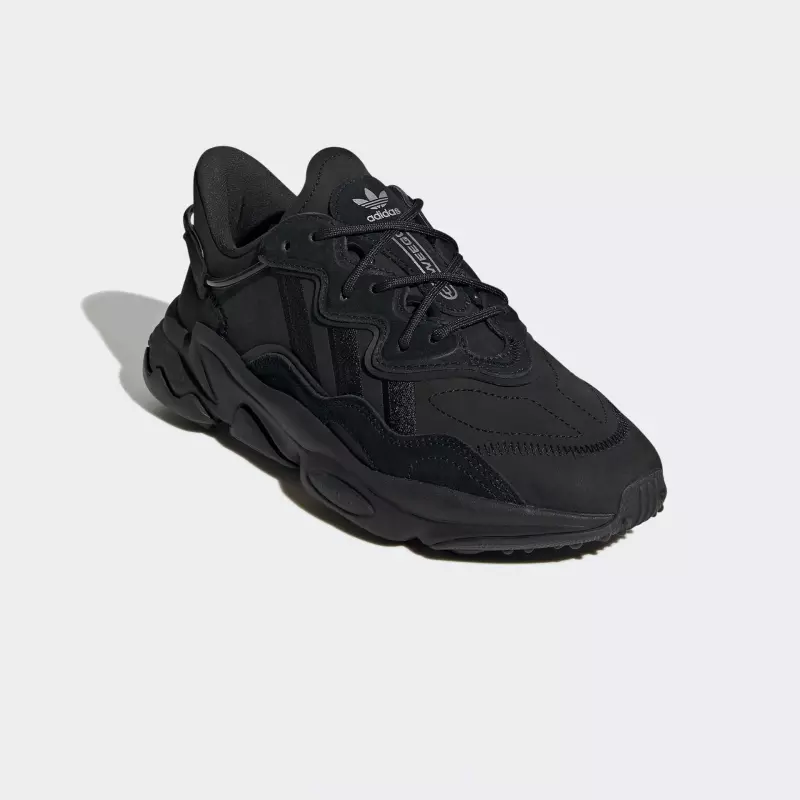 adidas ozweego black