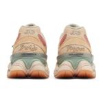 New Balance 9060 Penny Cookie Pink