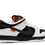 Nike SB Dunk Low TIGHTBOOTH